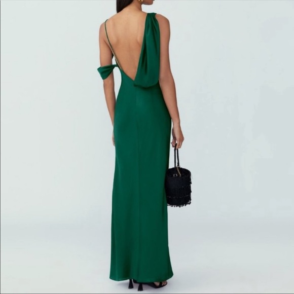 Fame Partners Francois Drape Gown - Picture 3 of 14